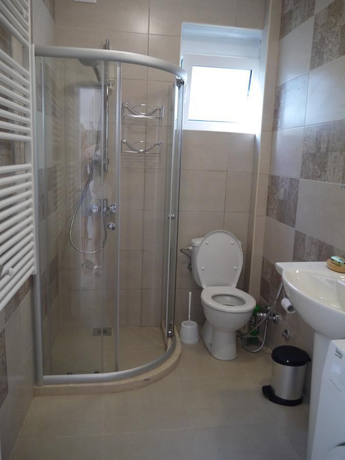 Crystalsky Appartement Dobra Voda Buitenkant foto
