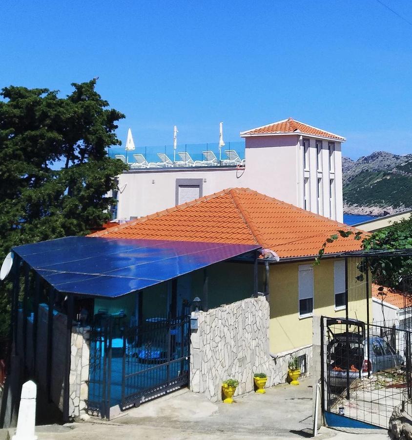 Crystalsky Appartement Dobra Voda Buitenkant foto